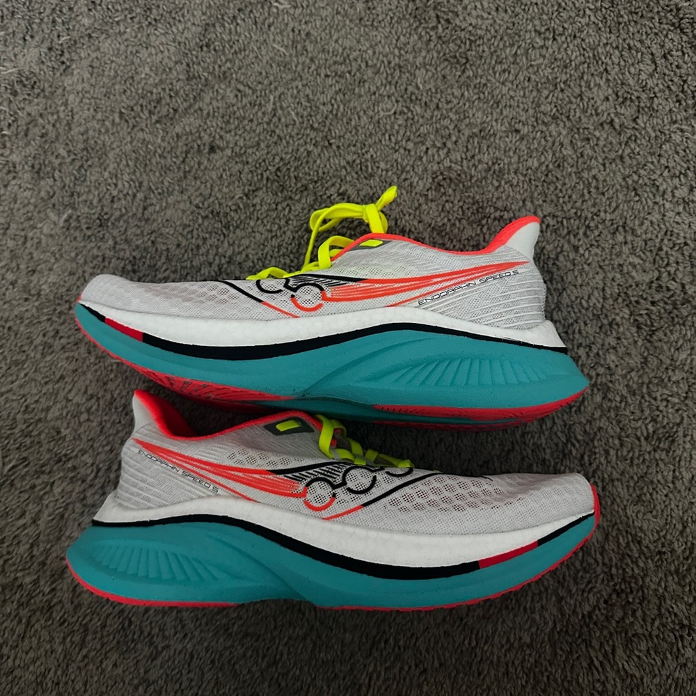 Saucony Endorphin Speed 5